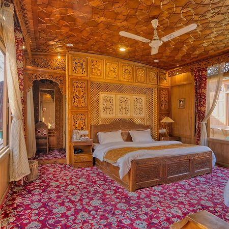 Srīnagar Best View Group Of Houseboats מראה חיצוני תמונה