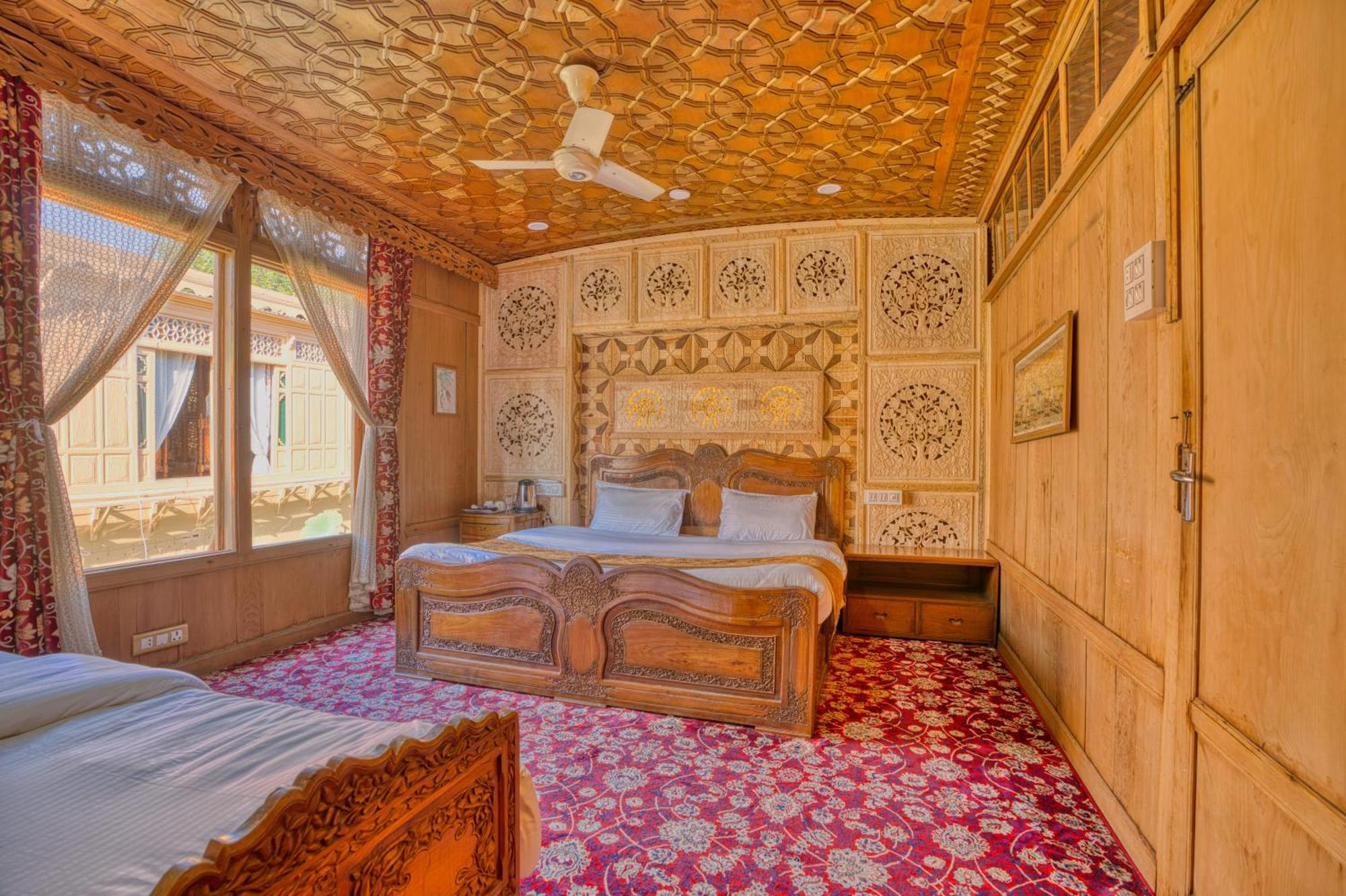 Srīnagar Best View Group Of Houseboats מראה חיצוני תמונה