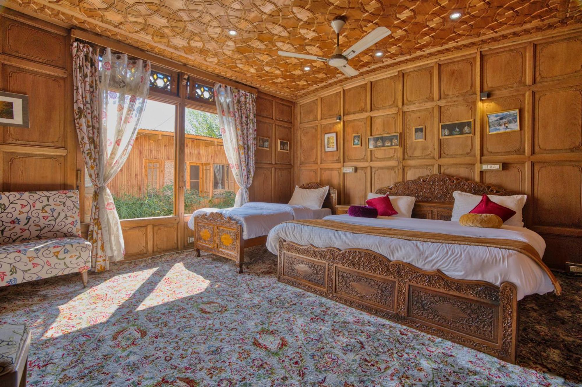 Srīnagar Best View Group Of Houseboats מראה חיצוני תמונה